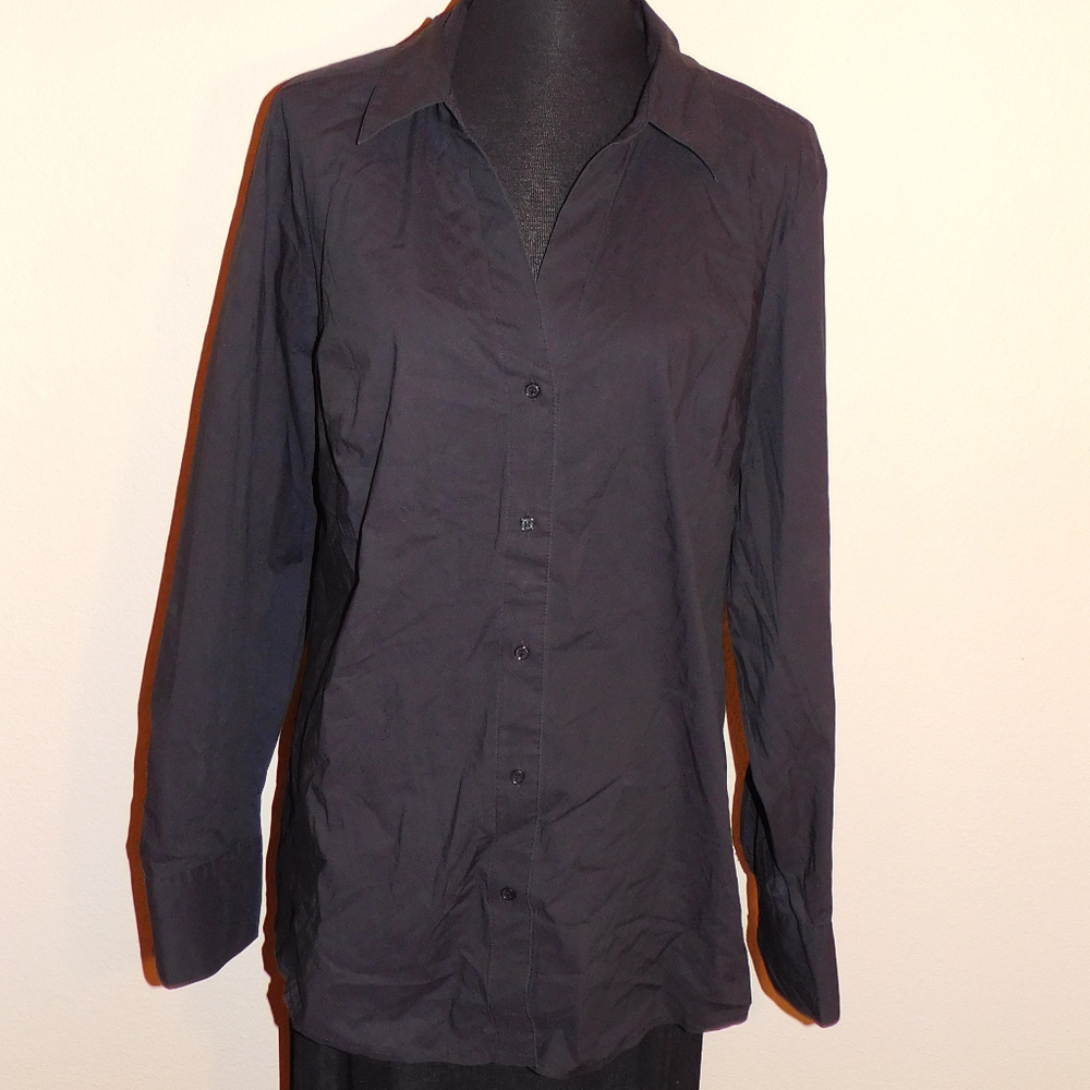 26 26W Lane Bryant Black Stretch Buttoned Top EUC